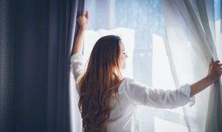 如何挑选合适的家用窗帘 家用窗帘如何选择