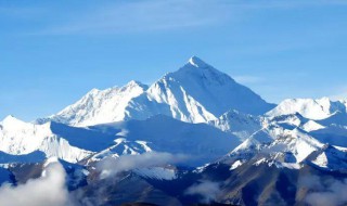 珠穆朗玛峰是世界上最高的山峰吗 珠穆朗玛峰是世界上最高的山峰吗为什么