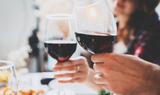 为什么葡萄酒保质期一般是10年