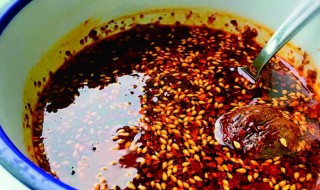 正宗凉拌油辣子的做法 凉拌辣椒油的制作