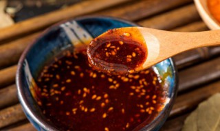 最好吃的油辣椒做法 既好吃又简单的辣椒油做法