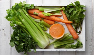 新鲜蔬菜放冰箱能放多久 新鲜蔬菜放冰箱可以放多久