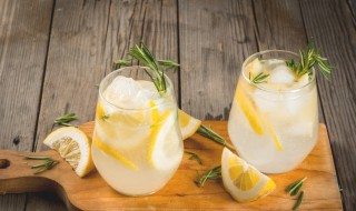 冬天柠檬水怎么做好喝 冬天柠檬水的做法