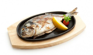 煮鱼要几分钟能熟 煮鱼一般滚几分钟能熟