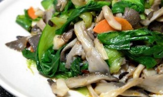 油菜清炒平菇怎么做既简单又好吃 油菜炒平菇的做法大全家常菜