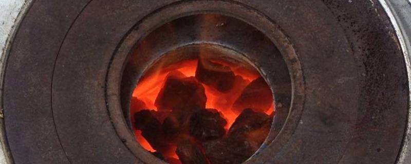 烧炉子怎么避免一氧化碳（怎么防止炉子一氧化碳中毒）