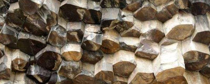 玄武岩属于什么岩 玄武岩属于什么岩类