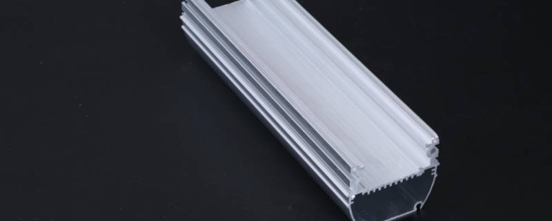铝用什么清洗变白 铝板用什么清洗可以发白