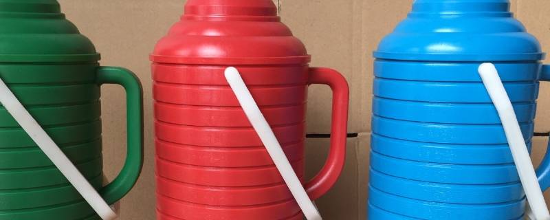学生宿舍暖水瓶买多少升的 学生住校用多大的暖水瓶