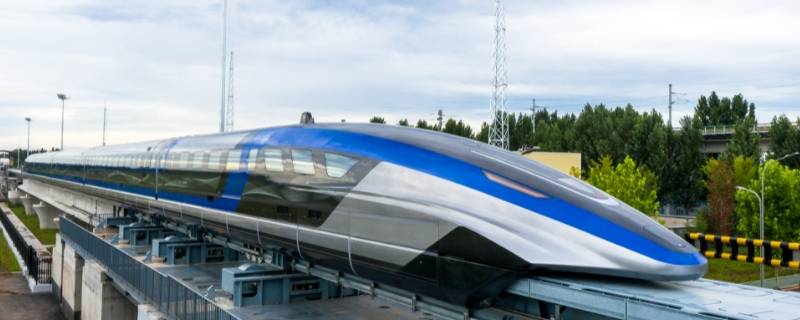 上海磁悬浮列车速度 上海磁悬浮列车速度最高时速450公里