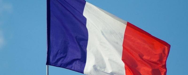 法国和意大利国旗的区别（法国和意大利的国旗有什么区别）