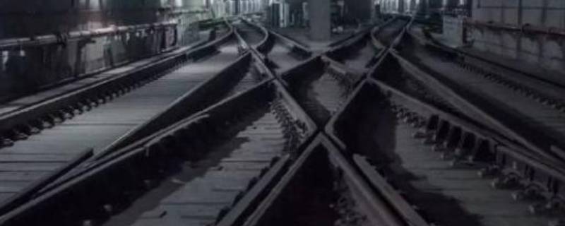 地铁轨道为什么有水 地铁轨道为什么有水渠