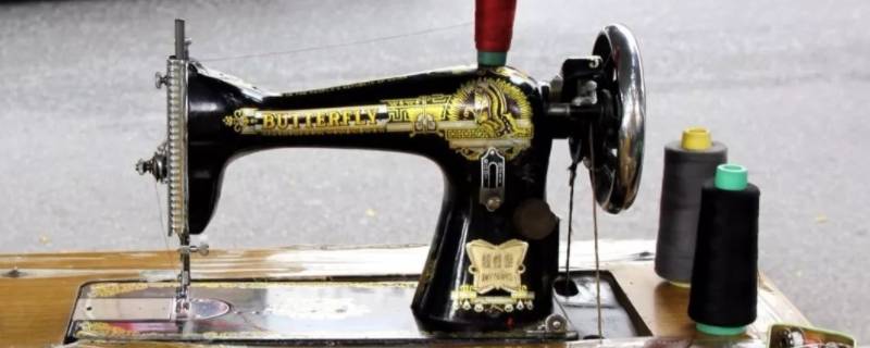 老式缝纫机跳线是什么原因（老式缝纫机跳线是什么原因万能钥匙）