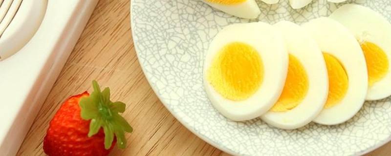 煮完的鸡蛋常温下可以放多久（鸡蛋煮好以后常温可以放多久）