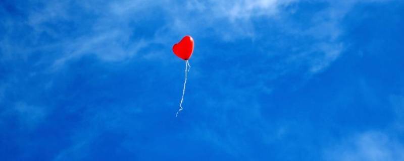 气球象征爱情 气球在爱情中代表什么