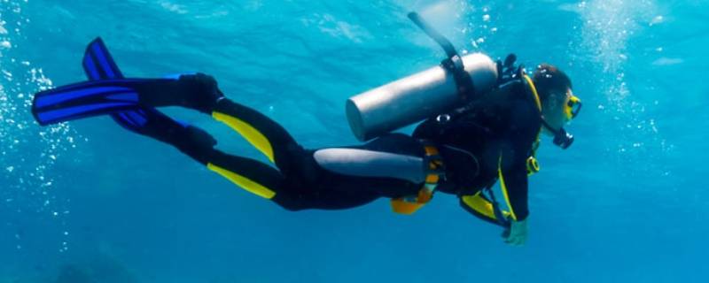潜水一瓶气可以用多久 6升气瓶潜水多久