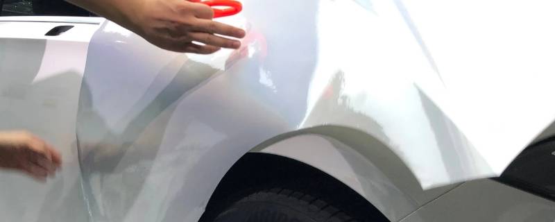 汽车贴膜怎么撕掉 汽车贴膜怎么撕掉后如何清理干净