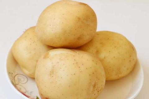 土豆第二次追肥在什么时候 施加什么肥料好