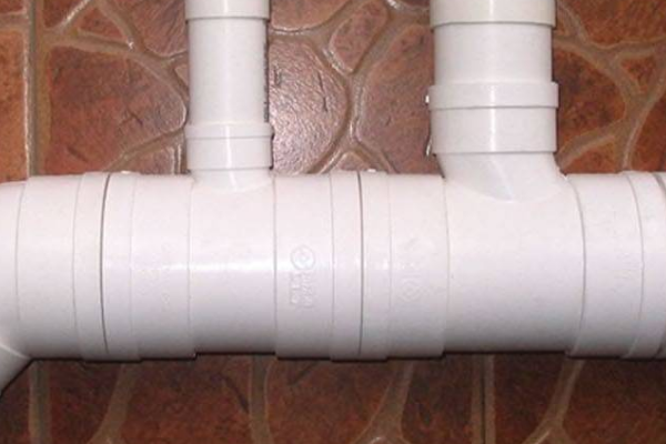 pvc排水管品牌前十大排名 pvc排水管规格型号尺寸 pvc排水管漏水补漏方法