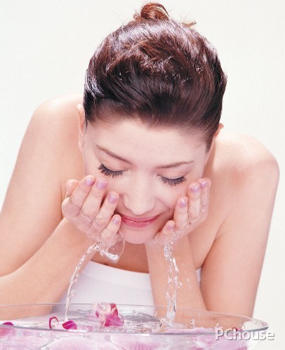 盐水洗脸的方法 用盐洗脸方法