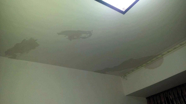 天花板漏水有哪些解决办法 天花板漏水怎么办最简单补救方法
