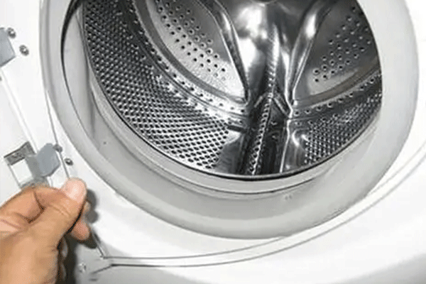 洗衣机为什么甩不干水 洗衣机为什么甩不干水?