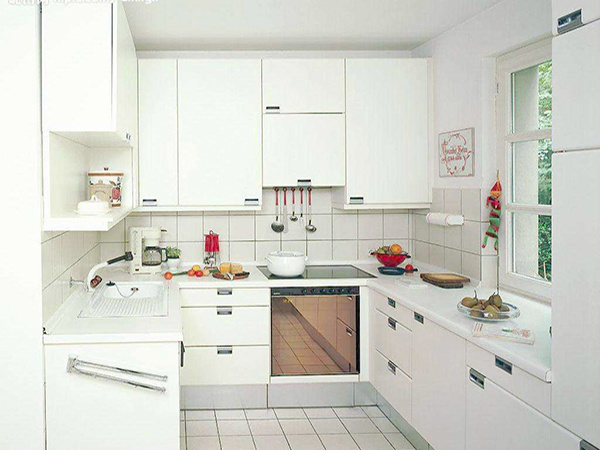 小厨房布局如何显大 小厨房布局如何显大一点