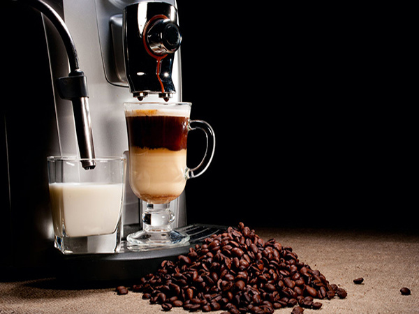 手冲咖啡机使用要点详解  轻松享受香醇咖啡