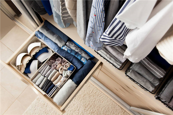 定制衣柜内部格局标准尺寸 衣柜内部空间如何规划