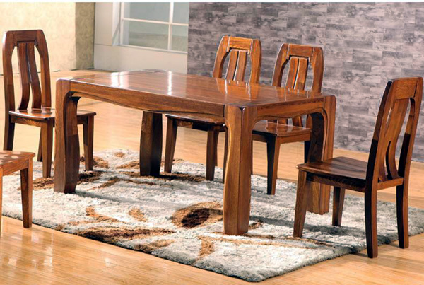 哪种材质的实木餐桌比较好 哪种材质的实木餐桌比较好耐用