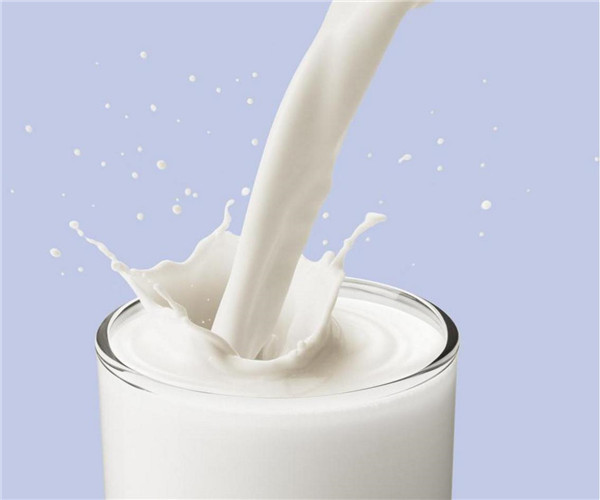 过期牛奶的用途 过期的牛过期牛奶的用途