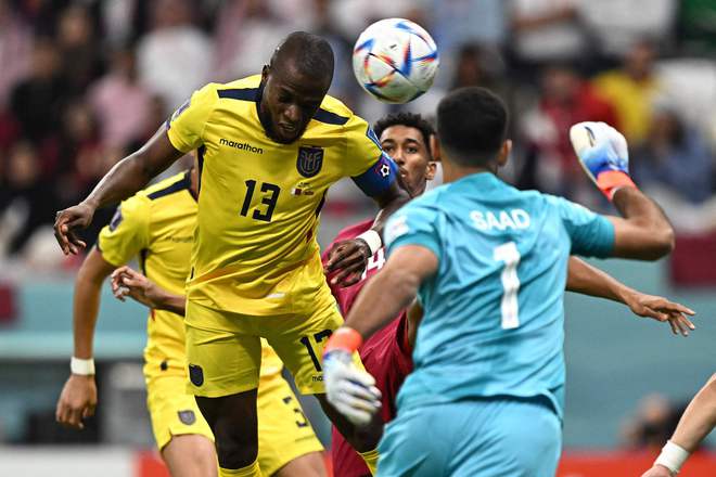 世界杯-瓦伦西亚头顶脚踢 揭幕战厄瓜多尔2-0卡塔尔