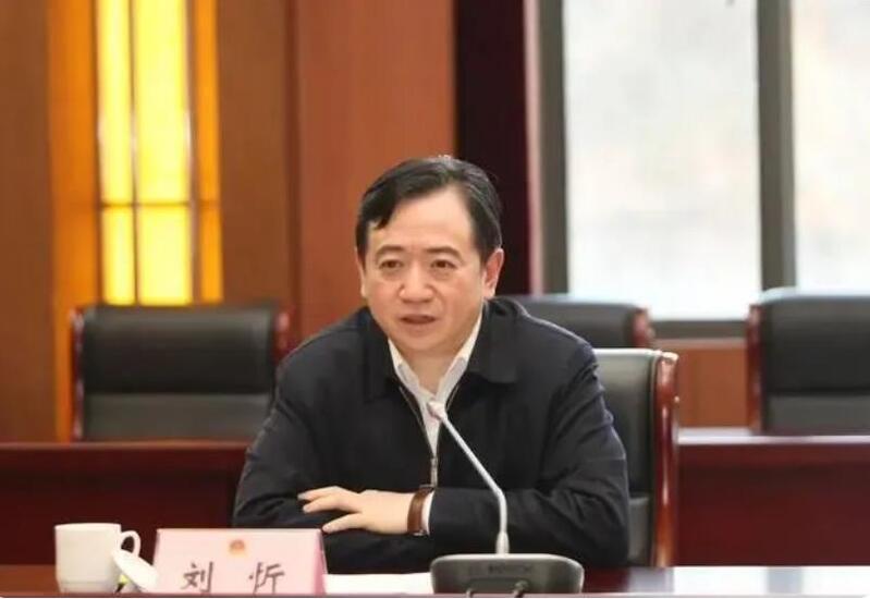 杭州市原市长刘忻新职明确，“不怕触及矛盾”的工学博士曾打破一个惯例