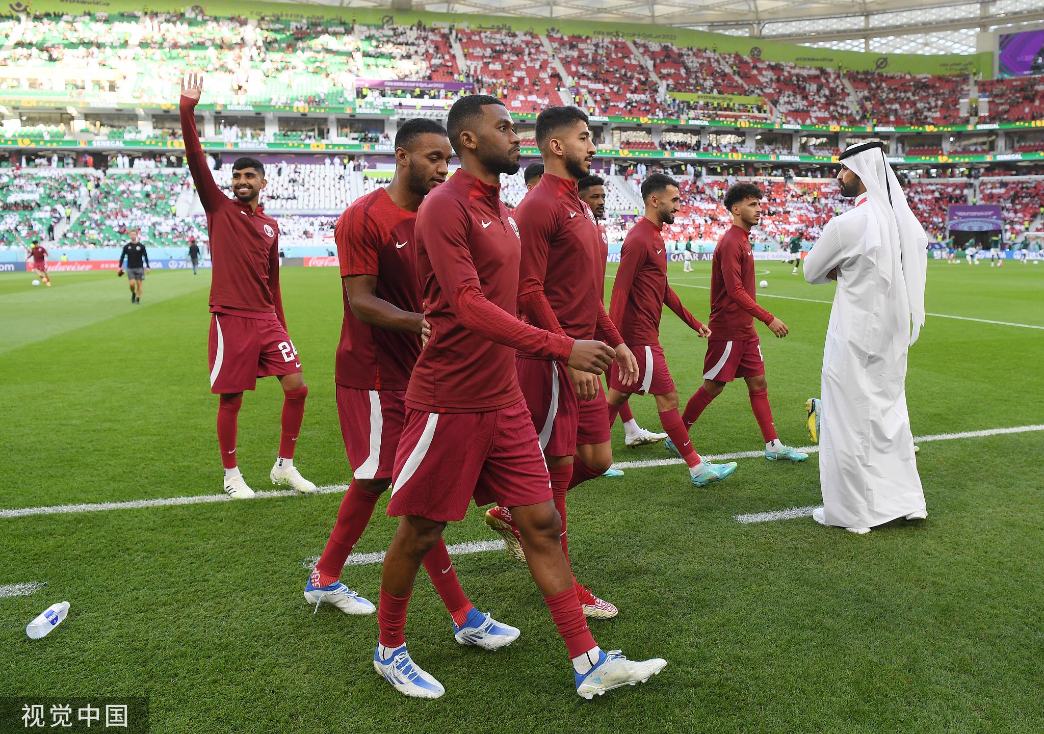 东道主原地回家！卡塔尔成首支小组赛出局的球队