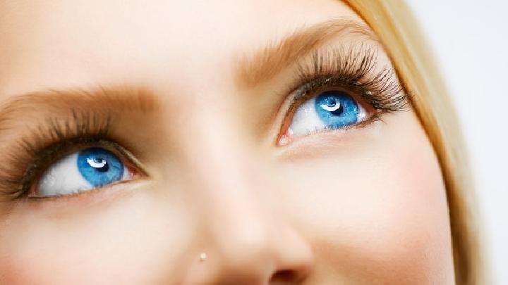 有哪些因素会诱发青光眼 青光眼的手术治疗方法介绍