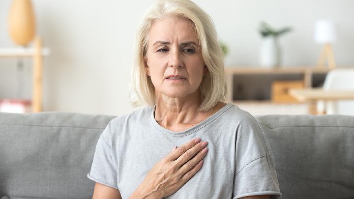 哺乳期乳房疼痛是怎样回事 哺乳期乳房疼是怎么回事?