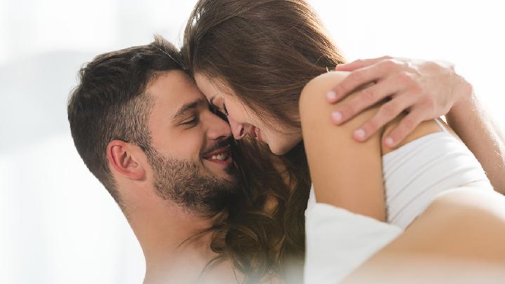 性生活痛影响性爱质量（性生活会导致痛经吗?痛经的原因有很多）