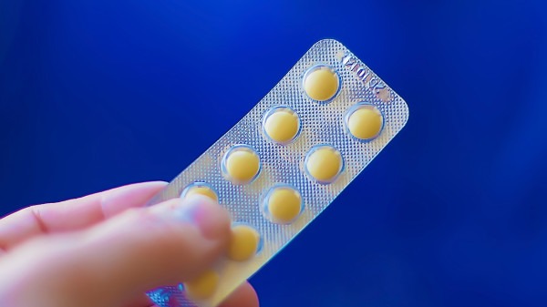 女人长期吃避孕药危害大 女人长期服用避孕药对身体有什么危害