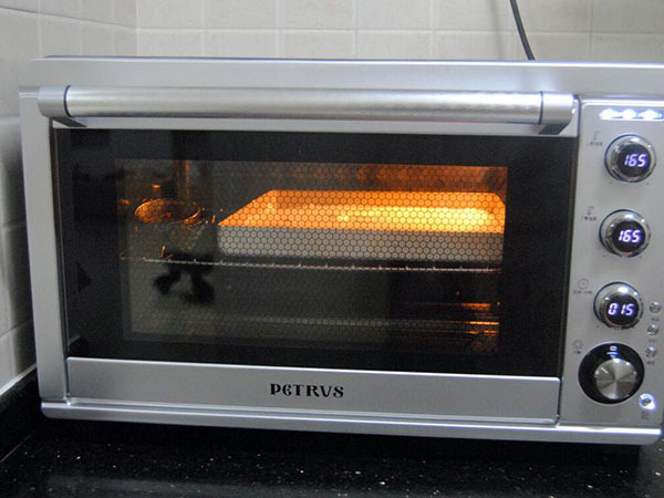 烤箱预热怎么操作 美的烤箱预热怎么操作