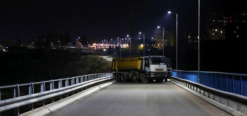 科索沃关闭最大过境点，塞尔维亚局势紧张