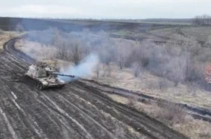 俄军正对巴赫穆特发起猛烈攻势（俄军正对巴赫穆特发起猛烈攻势视频）