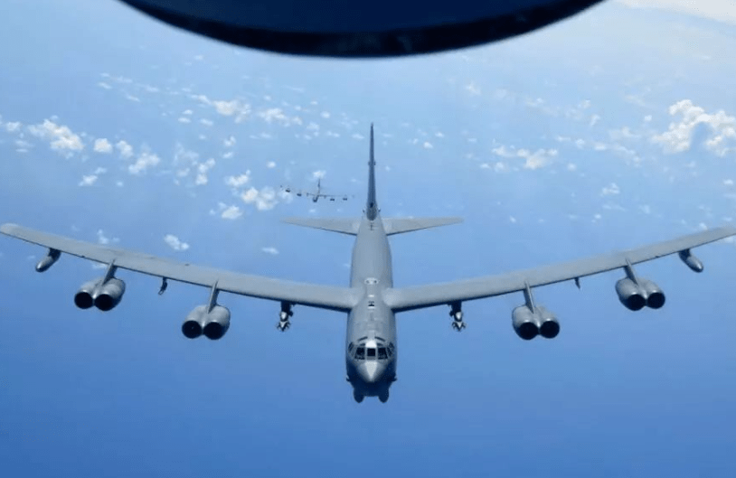 俄媒：美军B-52轰炸机模拟打击圣彼得堡