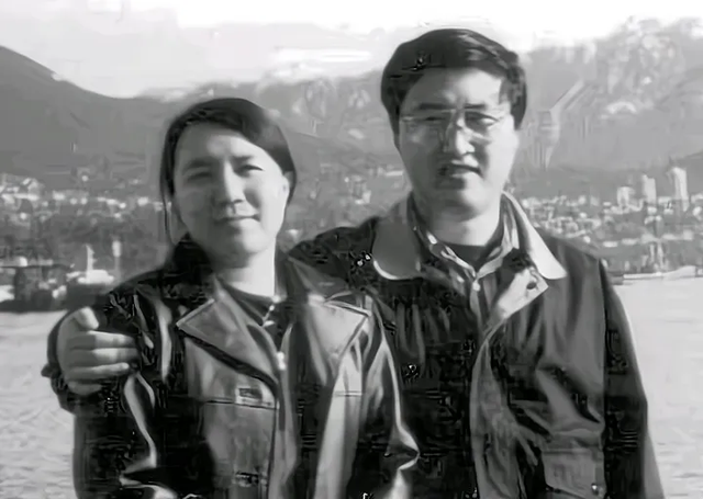02年，山东留美博士赵庆香和丈夫被父亲残害，背后原因令人心寒