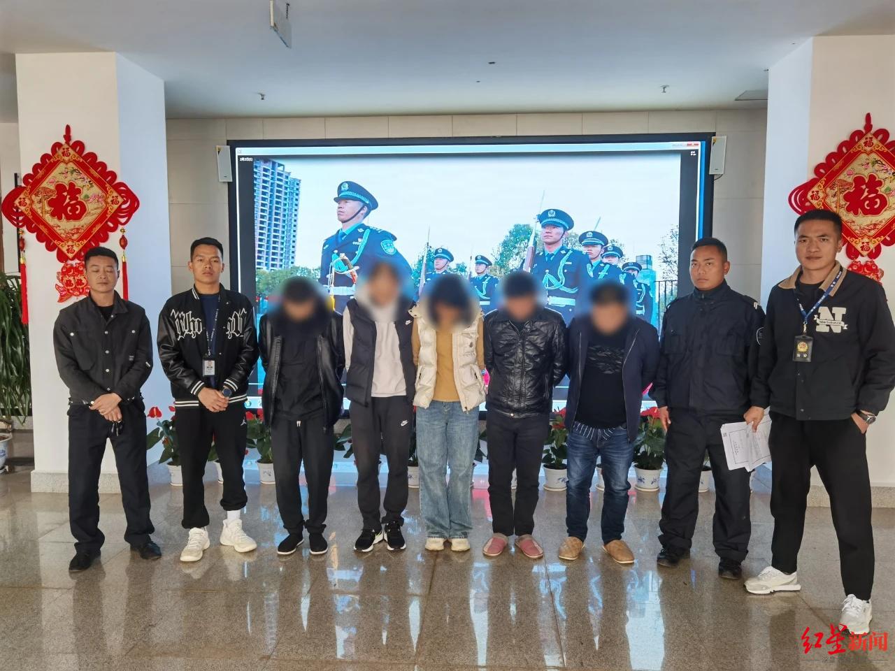 游客跟团去泸沽湖旅游，途中被强迫购买5900元药材 警方：5名嫌疑人被刑拘