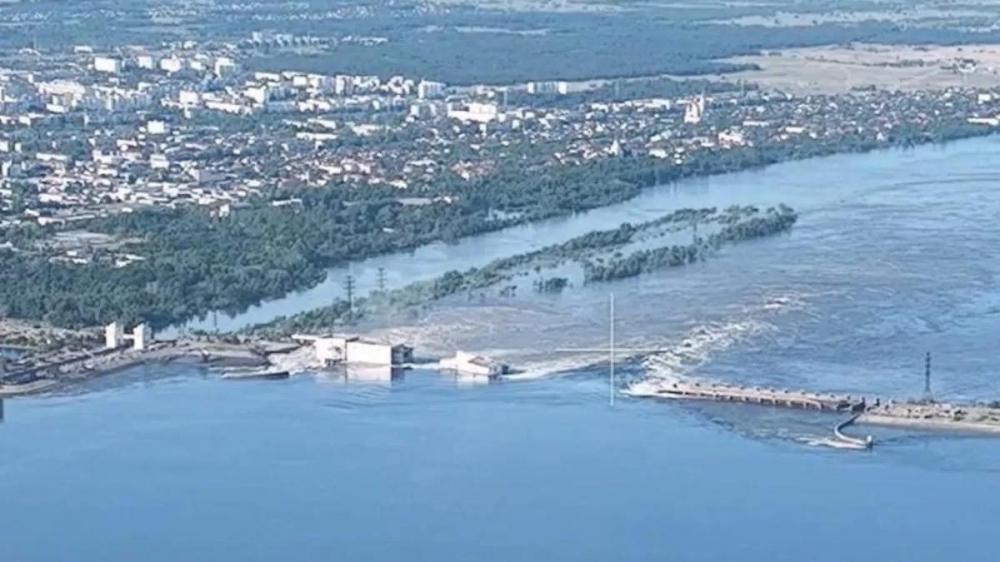 卡霍夫卡水电站大坝被炸 卡霍夫斯基