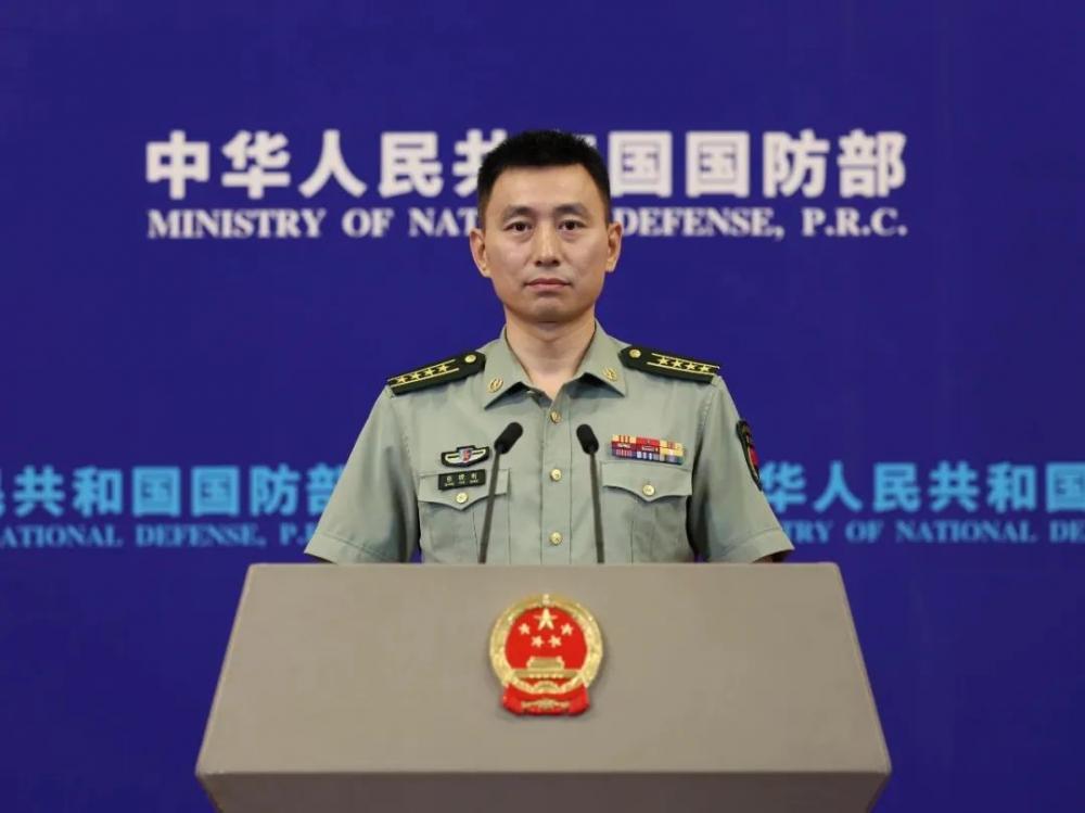 新任国防部新闻发言人张晓刚亮相 中国国防部新闻发言人名单