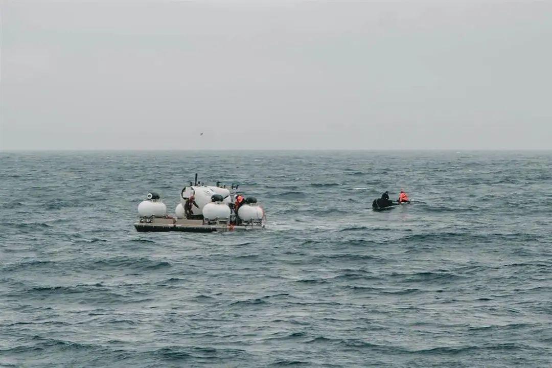 美潜艇失联区域传来“砰砰”声：每30分钟一次 游客或有生还可能