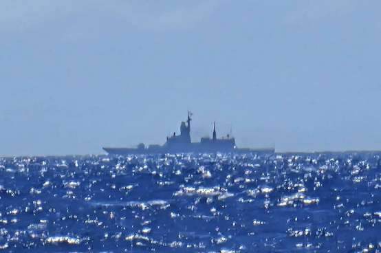 台防务部门紧盯：俄罗斯2艘军舰深夜现身台东部海域，由南向北航行
