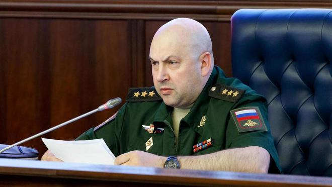 俄大将苏罗维金被曝“是瓦格纳集团VIP会员”，或正接受调查澄清事态 