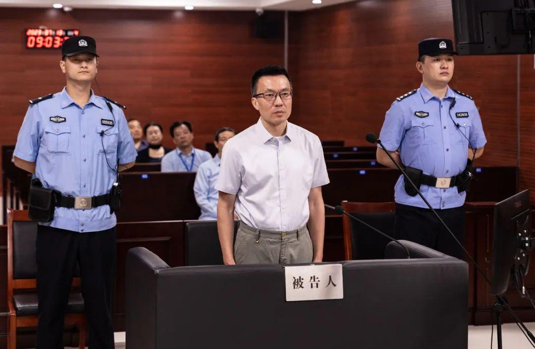 安徽合肥市原副市长姚凯一审被控受贿1.06亿余元